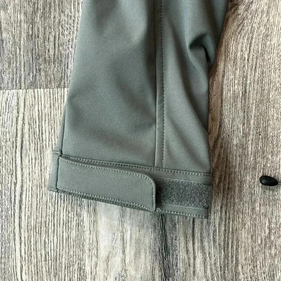 Clique Jacket Gray NFL Football All Weather Zip up Jacket Size Large - Picture 10 of 10